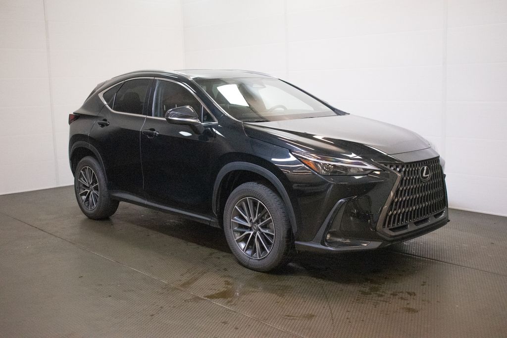 2025 Lexus NX 350h 350h Premium AWD's photo