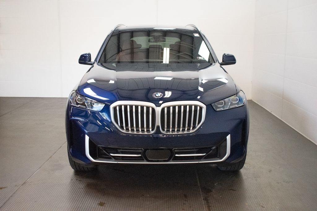New 2026 BMW X5 PHEV xDrive50e SUV