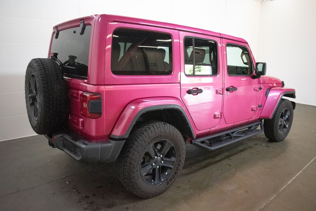 Used 2022 Jeep Wrangler Unlimited Sahara SUV
