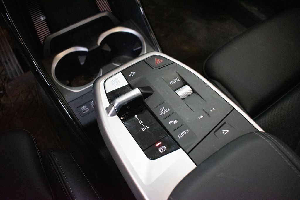 2026 BMW X1 28i - Photo 18