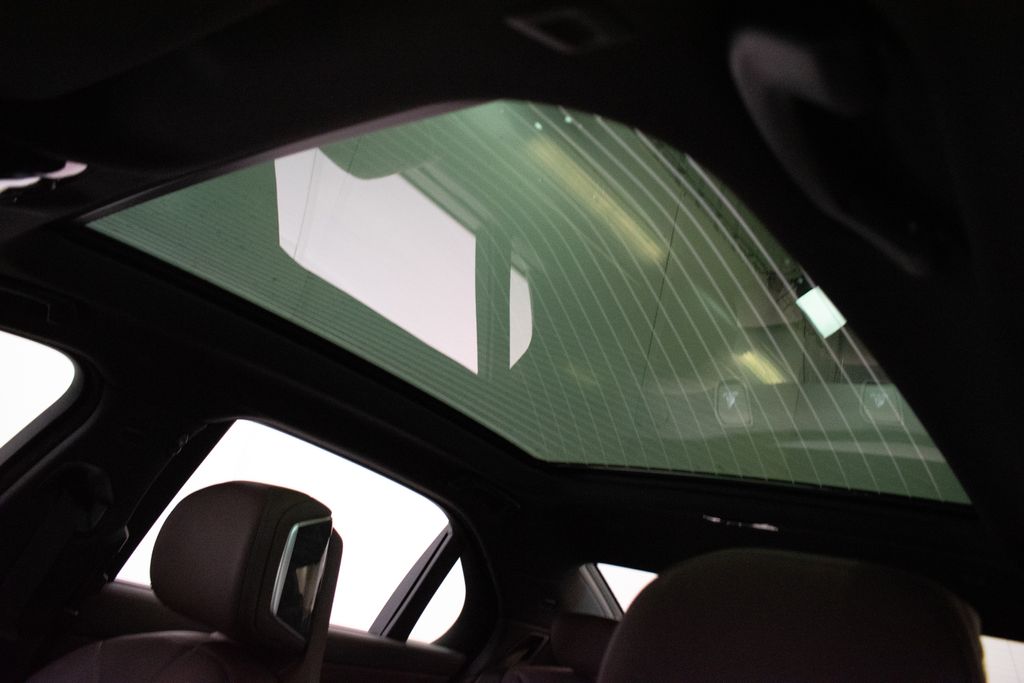 2026 BMW 7 Series 740i - Photo 22