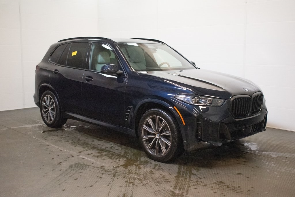 2024 BMW X5 40i's photo