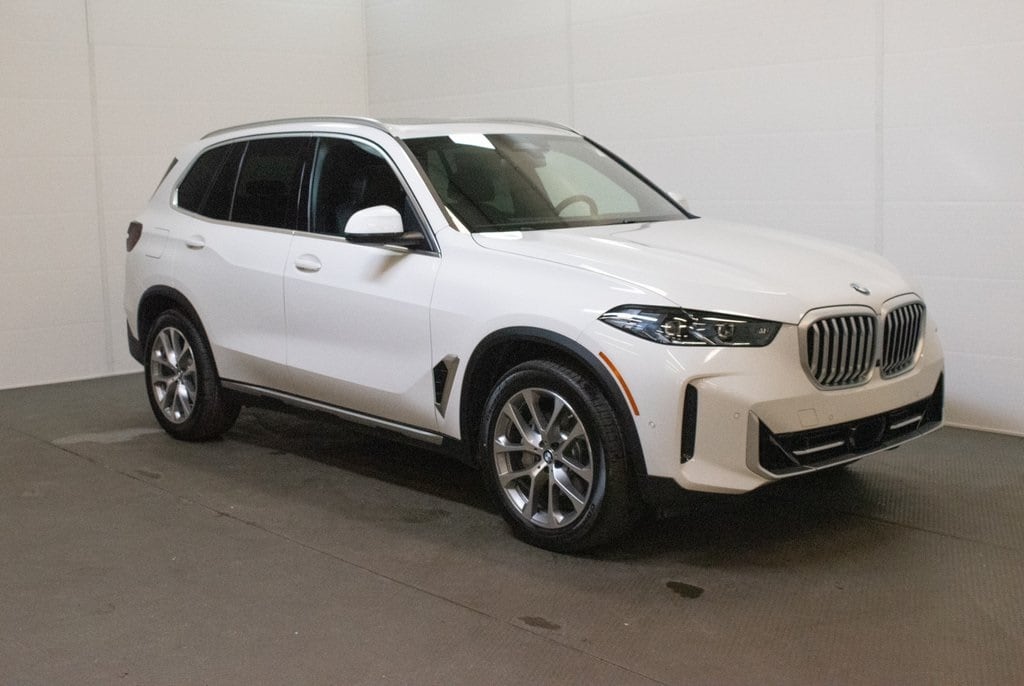 2026 BMW X5 40i's photo