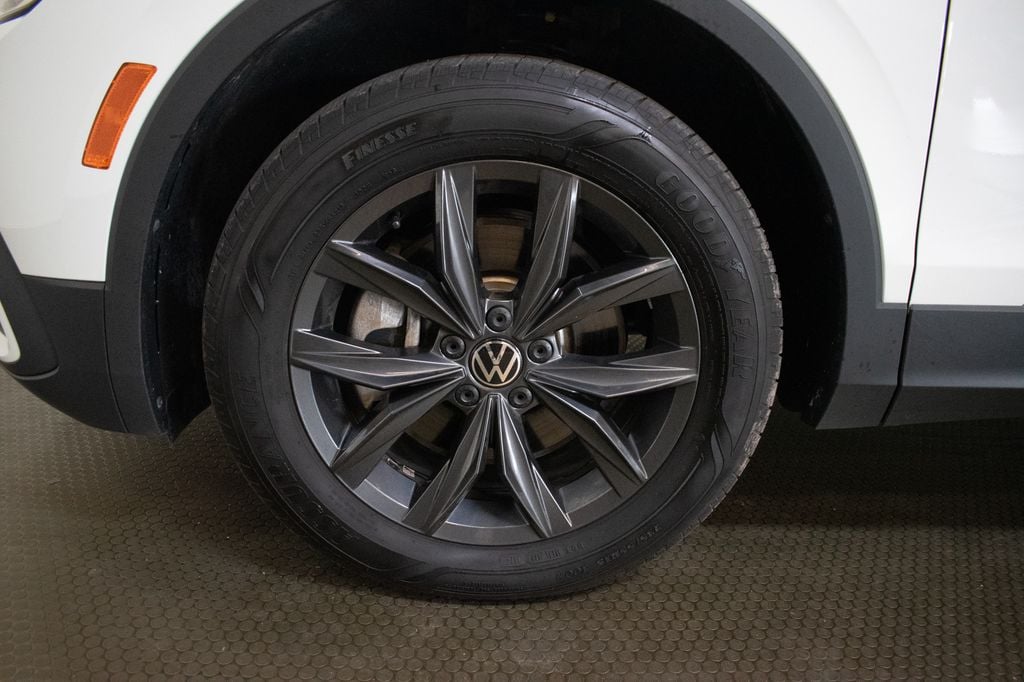 2024 Volkswagen Tiguan SE - Photo 9