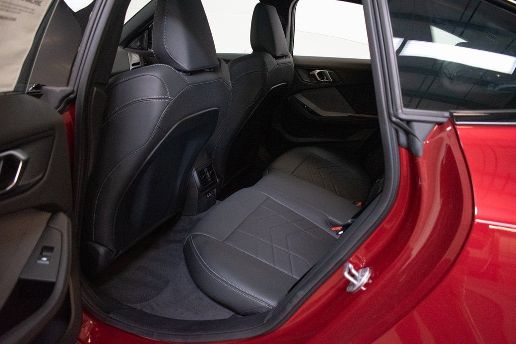 2026 BMW 2 Series M235 - Photo 23