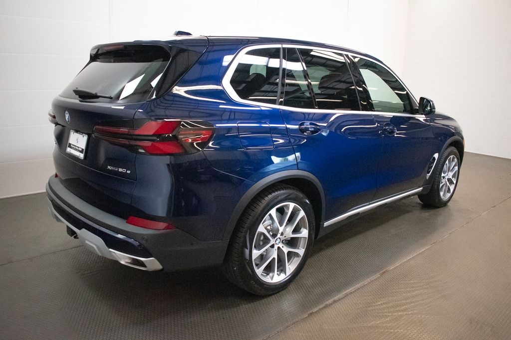 New 2026 BMW X5 PHEV xDrive50e SUV