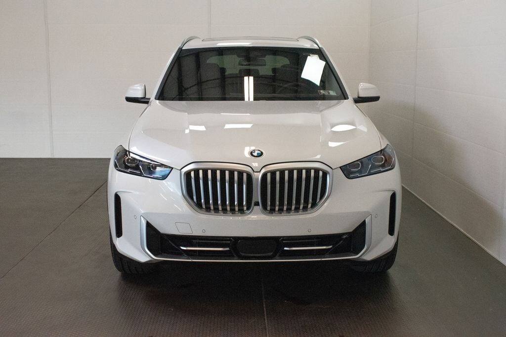 New 2026 BMW X5 xDrive40i SUV
