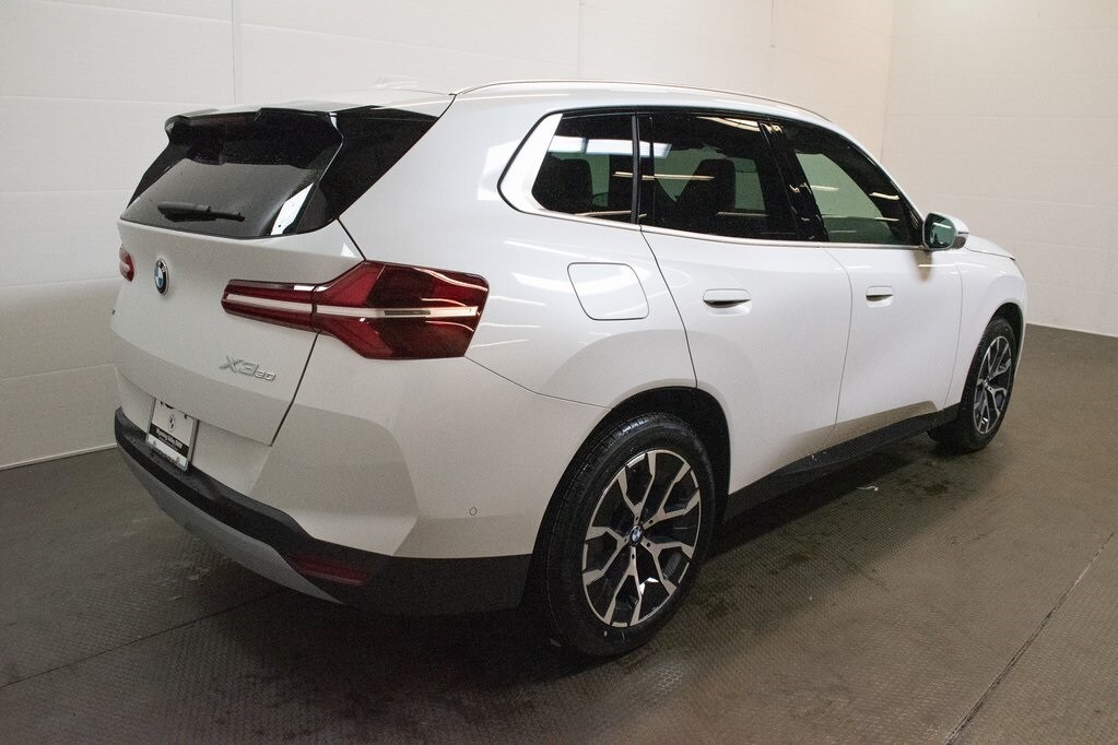 2026 Bmw X3 photo 3