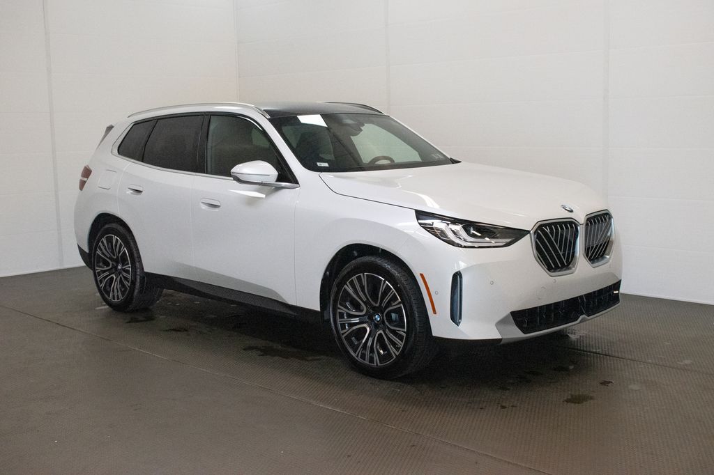 2026 BMW X3 30 XDRIVE's photo