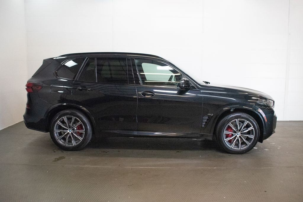 New 2026 BMW X5 xDrive40i SUV