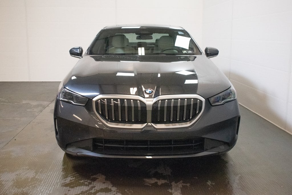 Certified 2025 BMW 530i xDrive Sedan