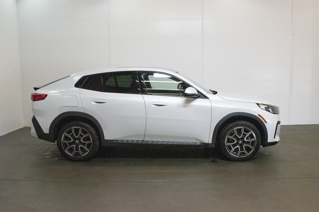 2025 Bmw X2 xDrive28i photo 3