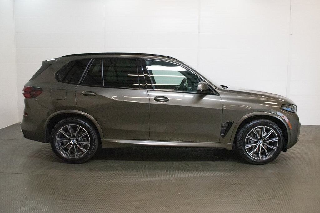 2026 Bmw X5 xDrive40i photo 2