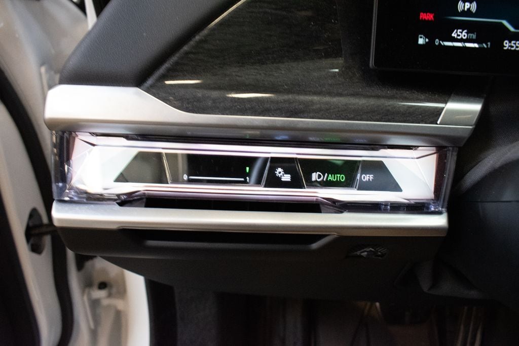 2026 BMW 7 Series 740i - Photo 20