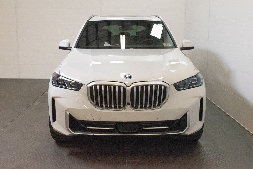 New 2026 BMW X5 PHEV xDrive50e SUV