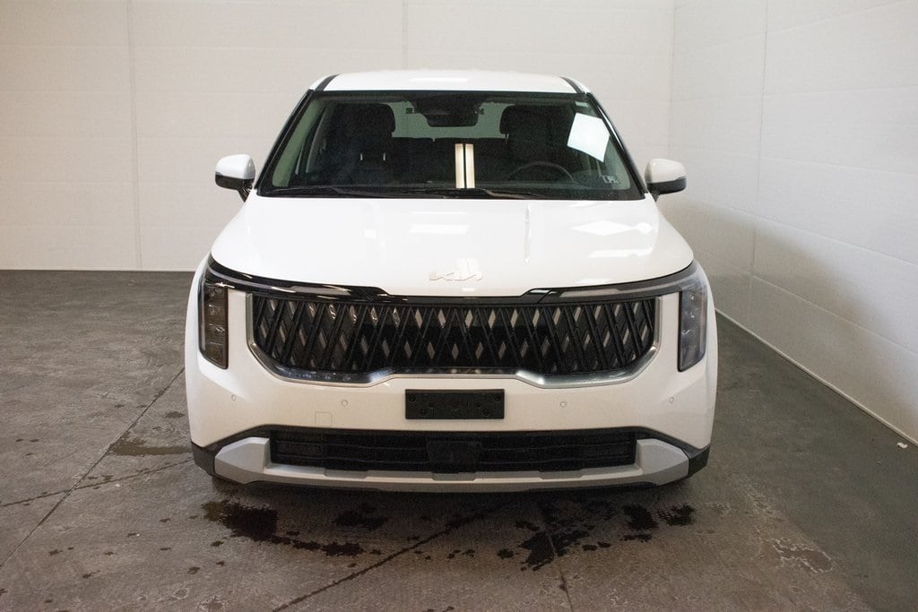 Used 2026 Kia Carnival LXS Van Passenger Van