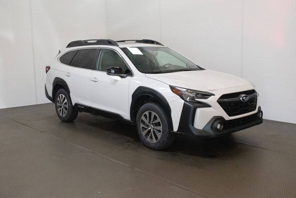 2024 Subaru Outback Premium's photo