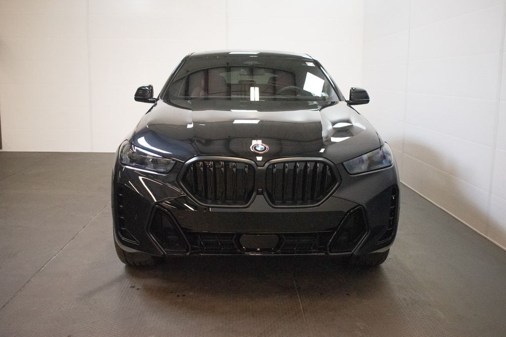New 2026 BMW X6 xDrive40i SUV