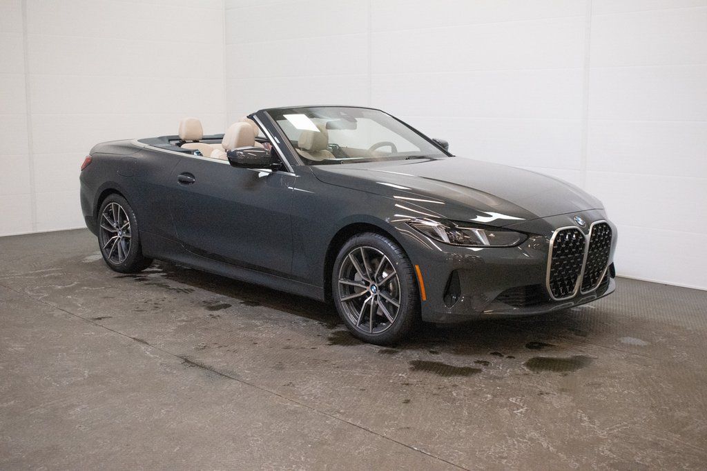2026 BMW 4 Series 430i Convertible xDrive's photo