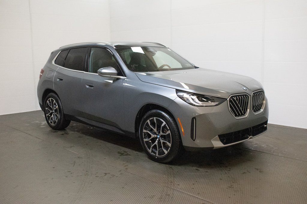 2026 BMW X3 30 XDRIVE's photo