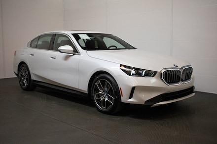 2025 BMW i5 xDrive40 Sedan