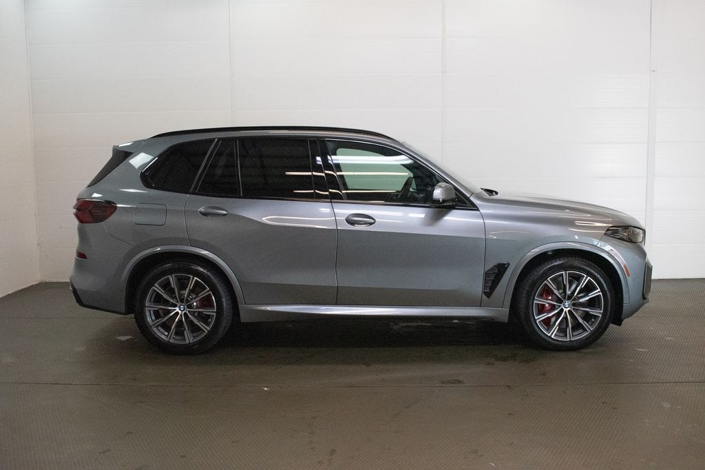 New 2026 BMW X5 PHEV xDrive50e SUV