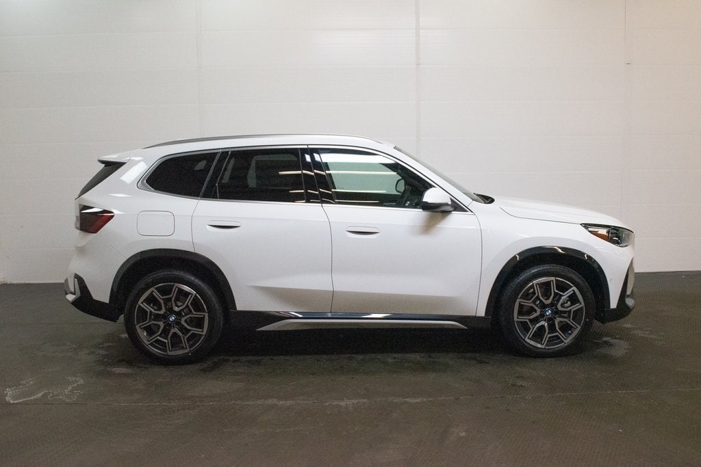 New 2026 BMW X1 xDrive28i SUV