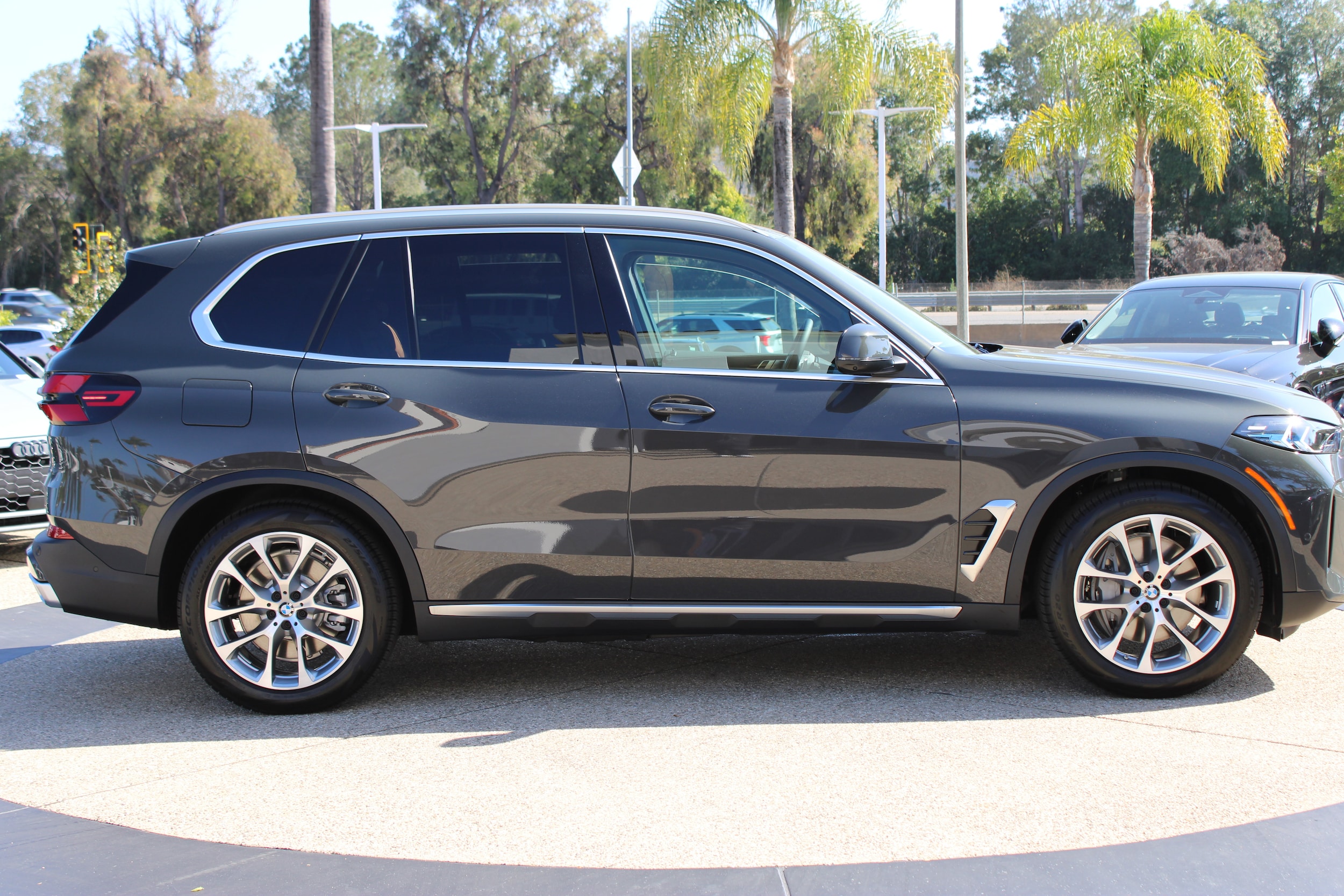 2026 BMW X5 50e - Photo 7