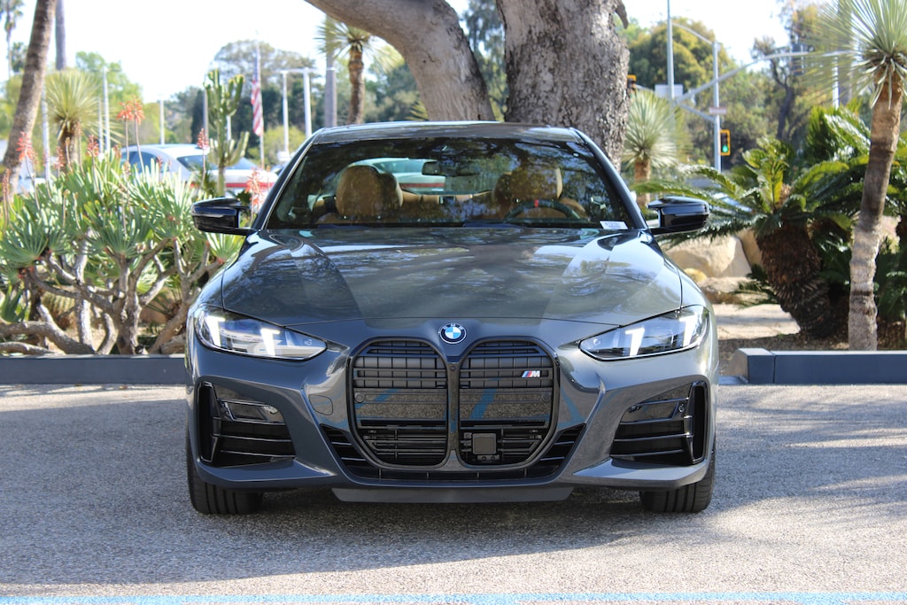 New 2026 BMW M440i xDrive Coupe