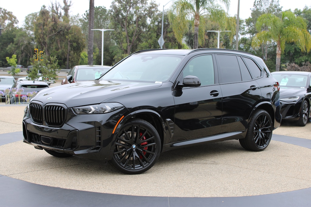 New 2026 BMW X5 sDrive40i SUV