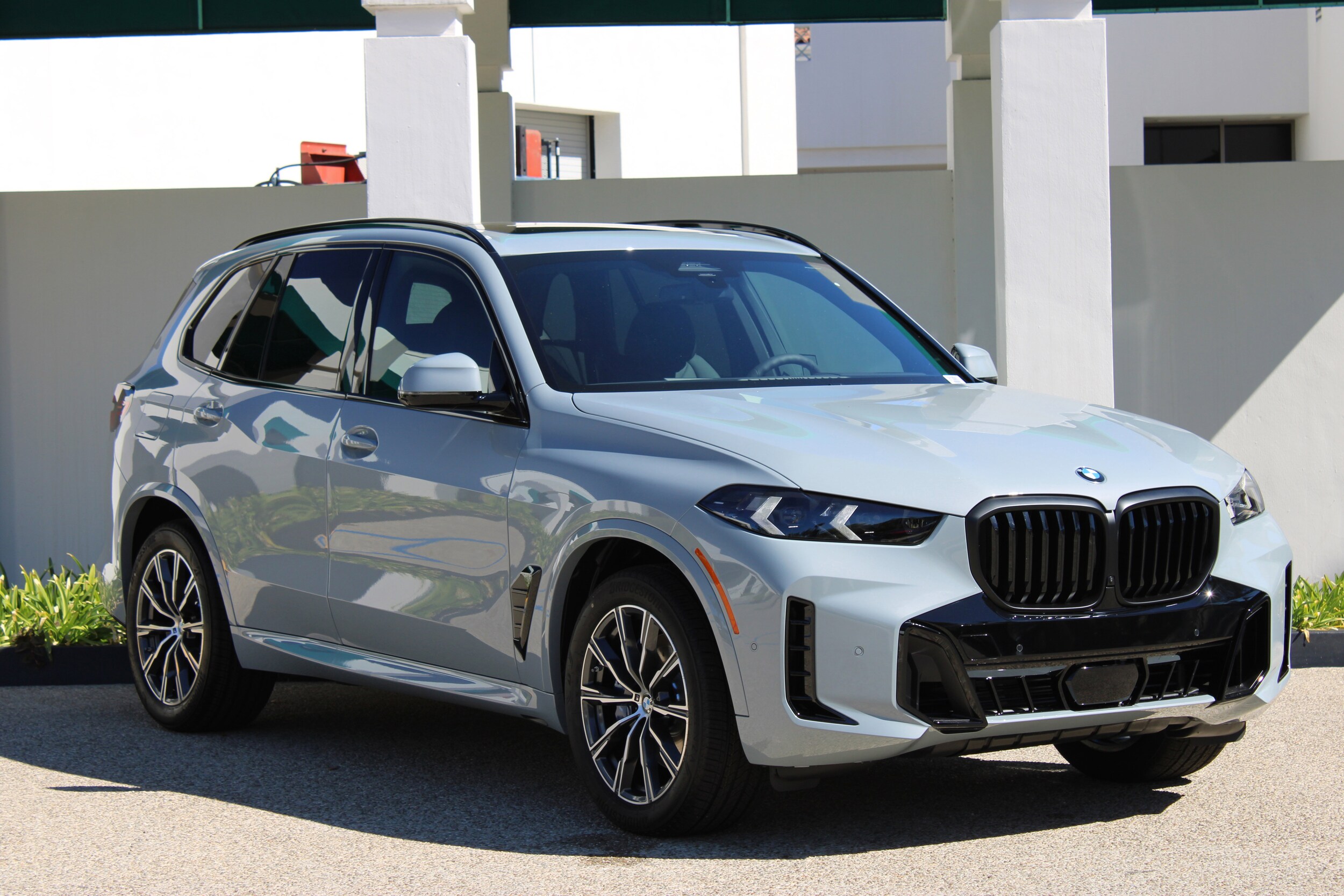 2026 Bmw X5 xDrive40i photo 3