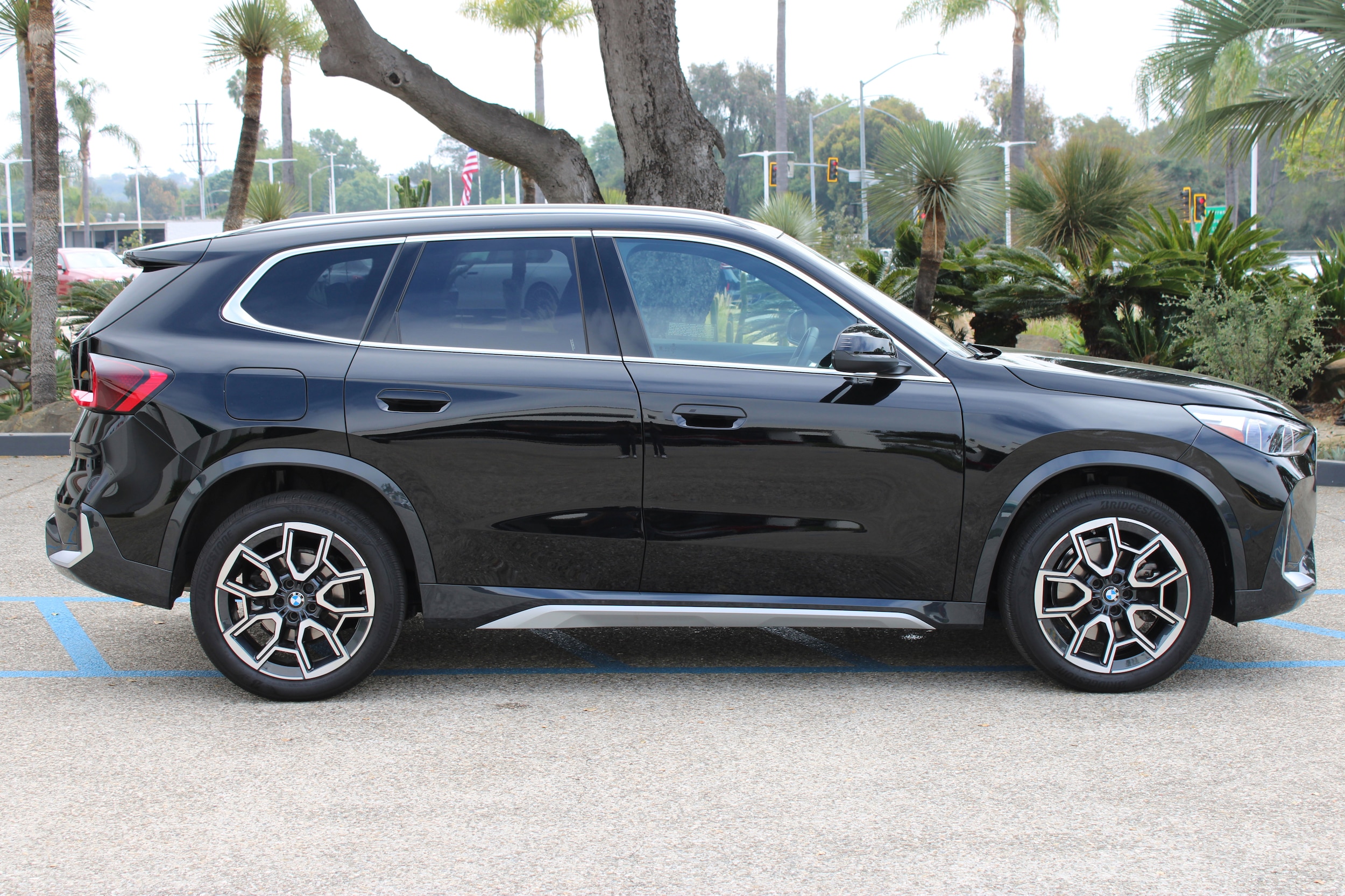 2025 BMW X1 xDrive28i photo 6