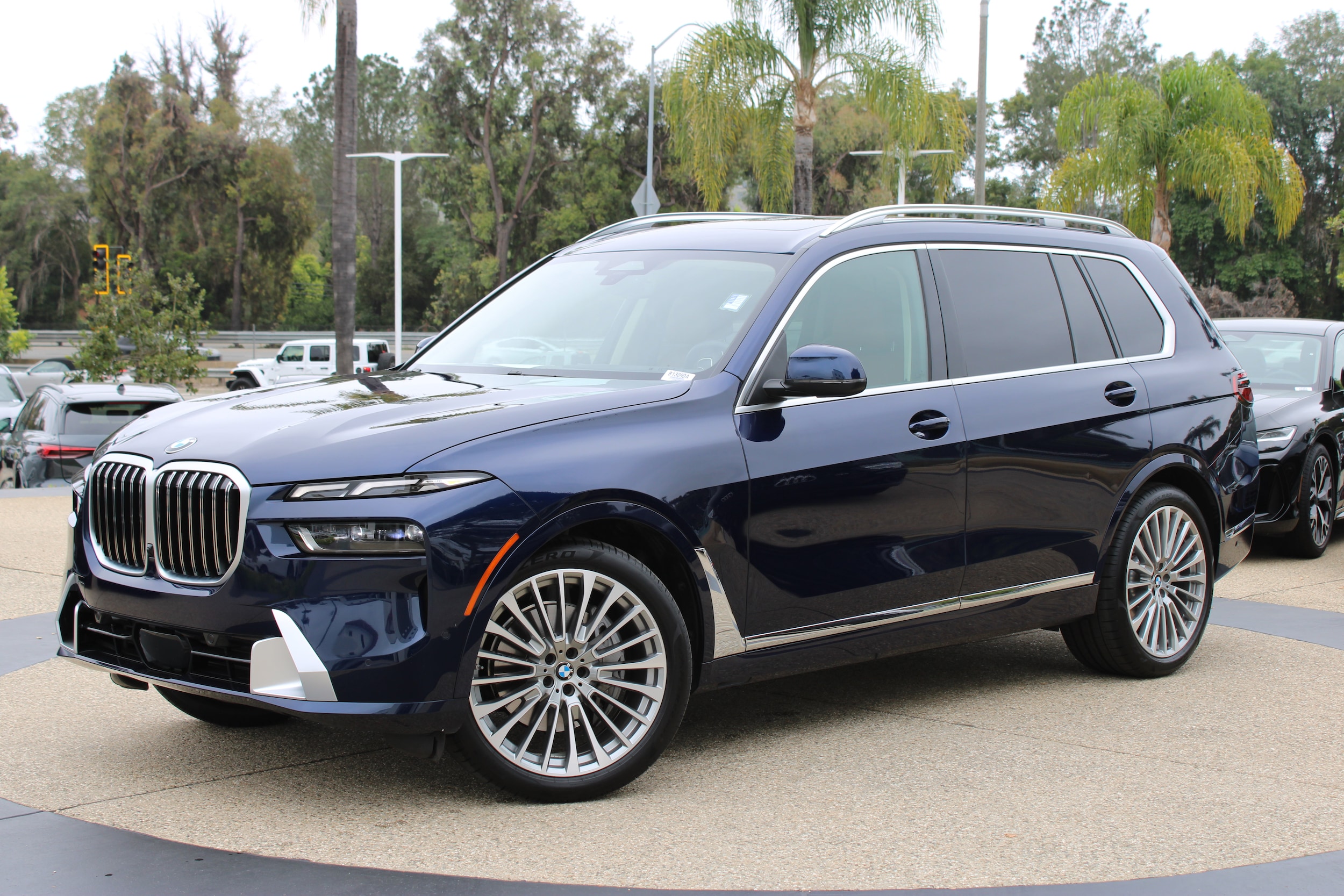 2024 BMW X7 xDrive40i's photo