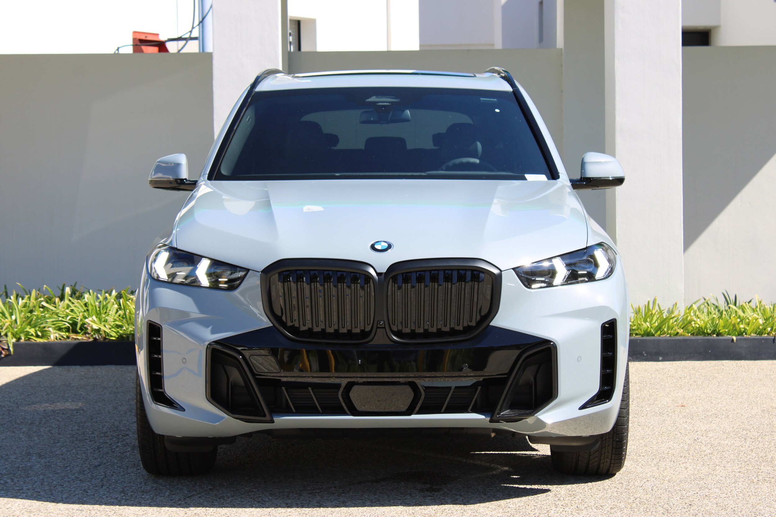 2026 Bmw X5 xDrive40i photo 2