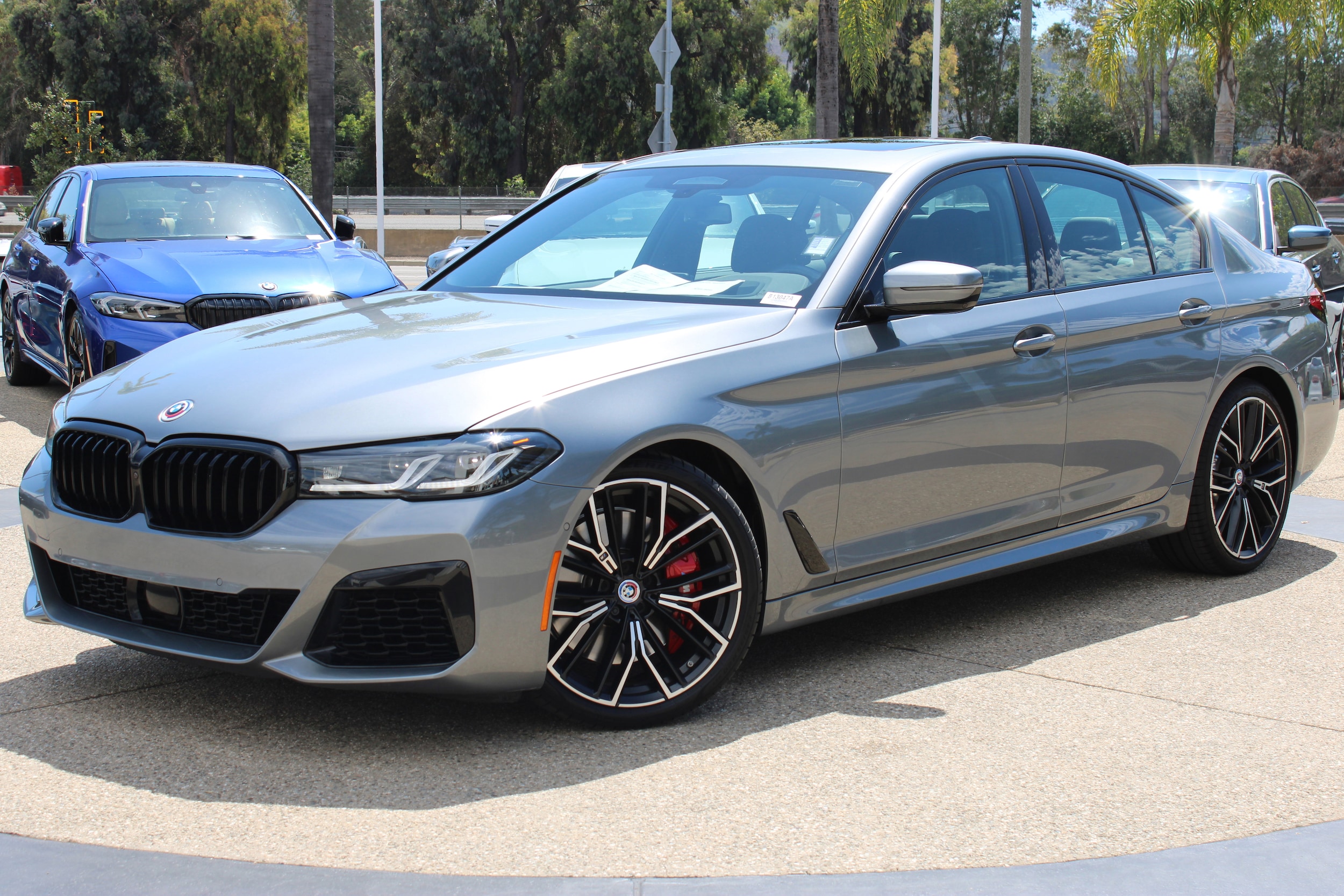 2023 BMW M550i xDrive