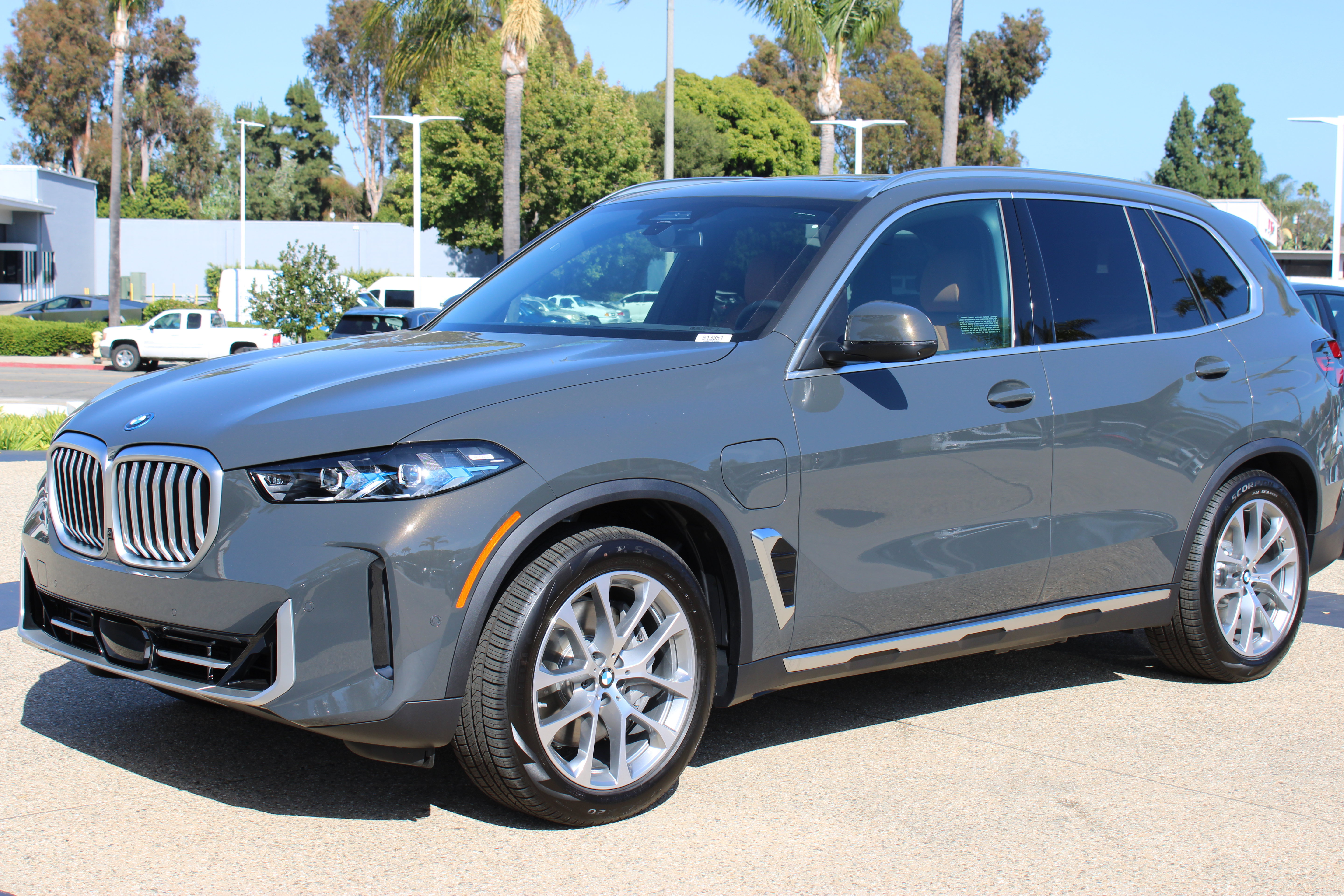 2026 BMW X5 50e - Photo 11