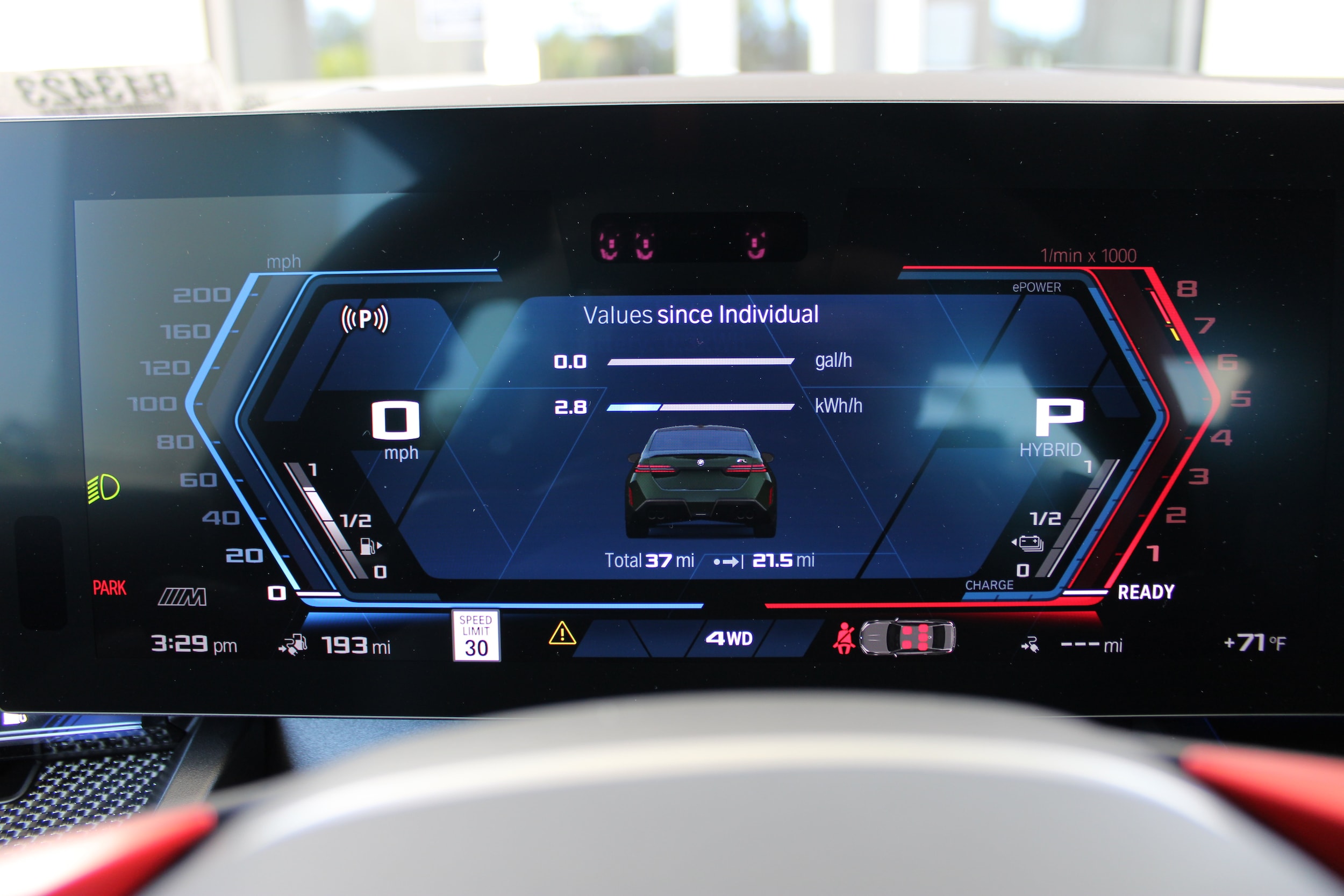 2027 BMW M5 M5 - Photo 20