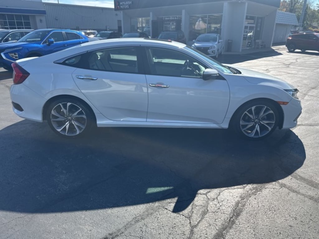 Used 2019 Honda Civic Touring Sedan