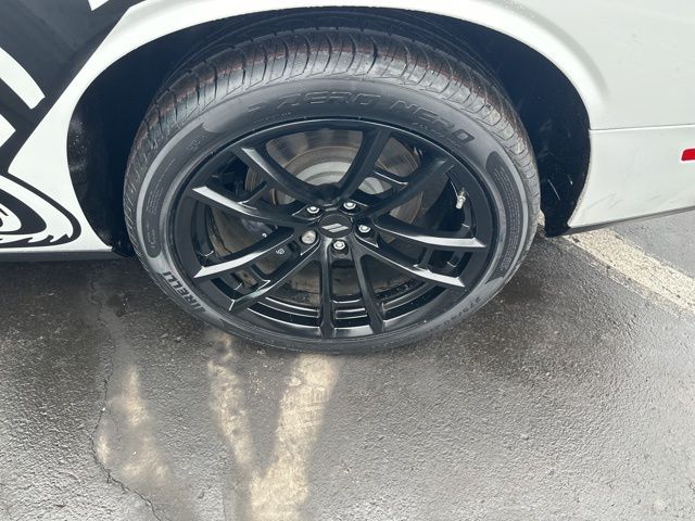 2023 Dodge Challenger R/T - Photo 22