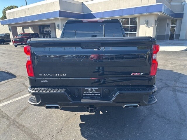 2024 Chevrolet Silverado 1500 RST photo 4