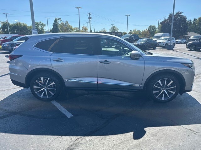 2025 Acura MDX Technology SH-AWD photo 3