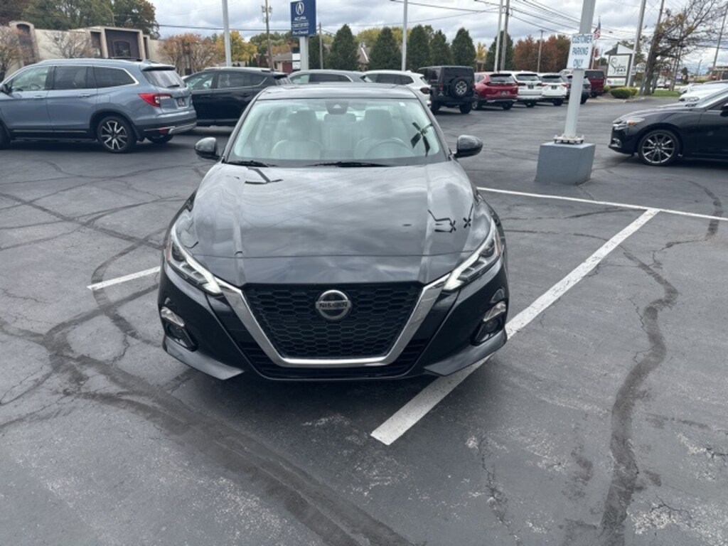 Used 2022 Nissan Altima 2.5 SL Sedan