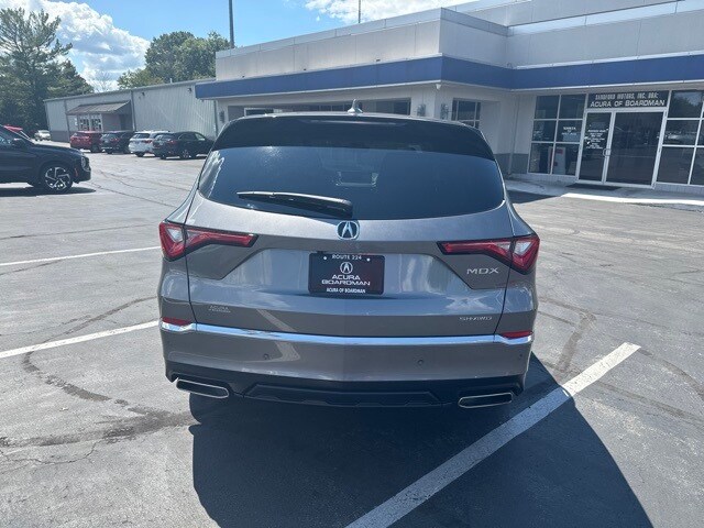 2024 Acura MDX SH-AWD Technology photo 3