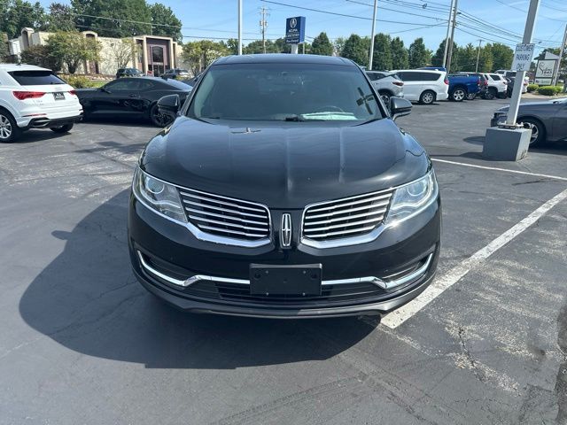 Used 2018 Lincoln MKX Select with VIN 2LMPJ8KR2JBL47352 for sale in Boardman, OH