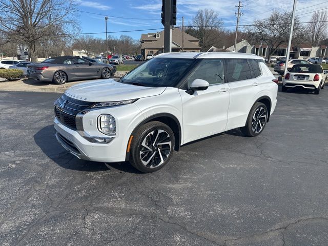 2023 Mitsubishi Outlander SEL