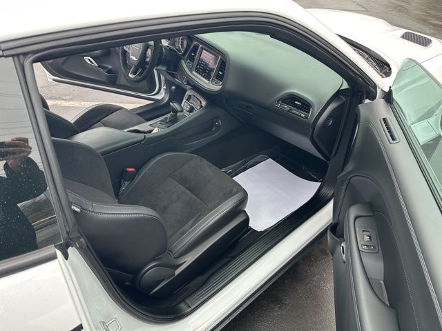2023 Dodge Challenger R/T - Photo 18