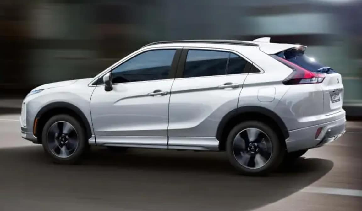 Mitsubishi Eclipse Cross Driving Down the street