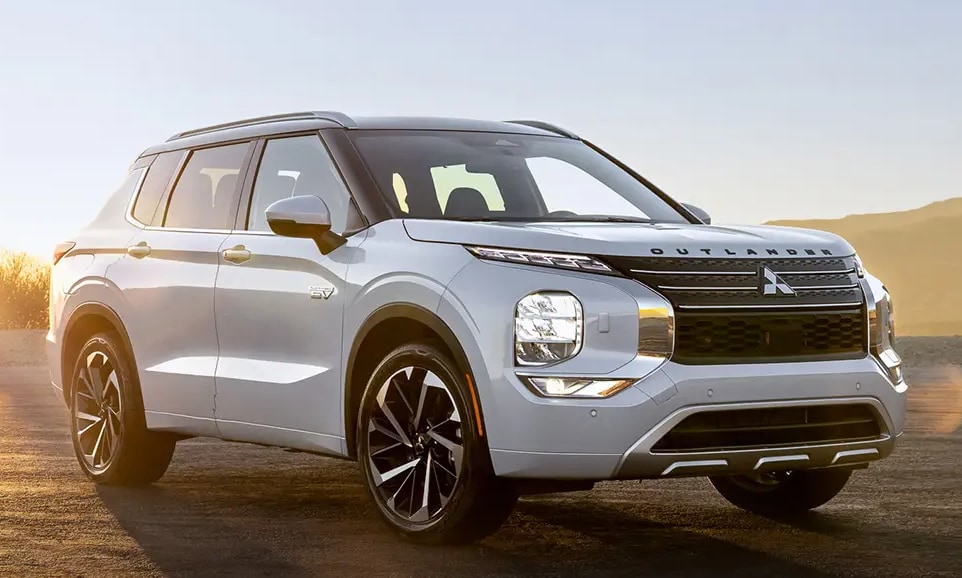 Outlander Plug-in driving in desert