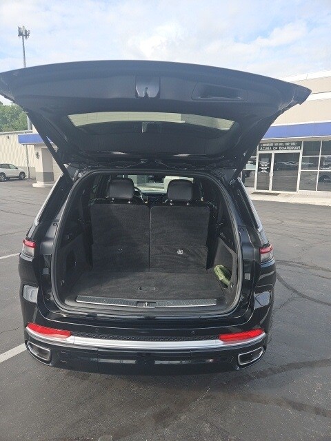 2021 Jeep Grand Cherokee L Summit Reserve photo 4