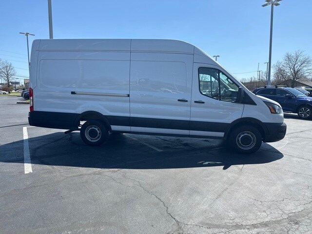 2023 Ford Transit photo 3